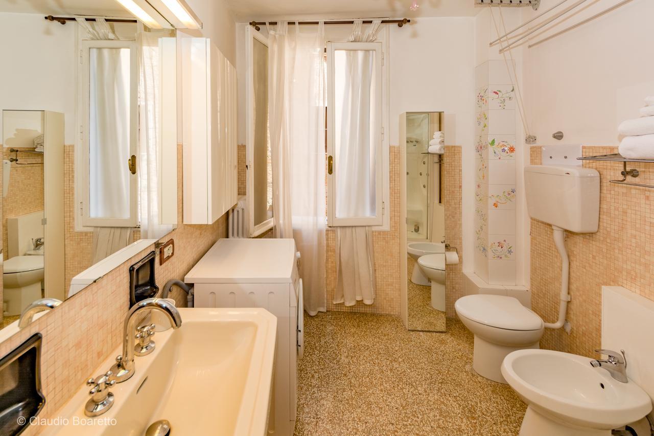 Bacio Di San Marco Venisejetaime Apartment Luaran gambar